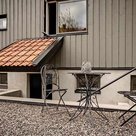 Vivante Basement Accommodation Porvoo Bagian luar foto